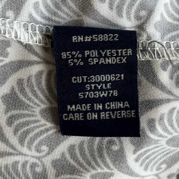 •Max Edition• NWT Sleeveless Patterned Babydoll Top - Size Small - Picture 9 of 11